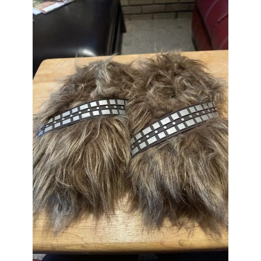 Star Wars Chewbacca Slippers Kids Sz XL 11-12 Brown Faux Fur Bandolier HT-904SW